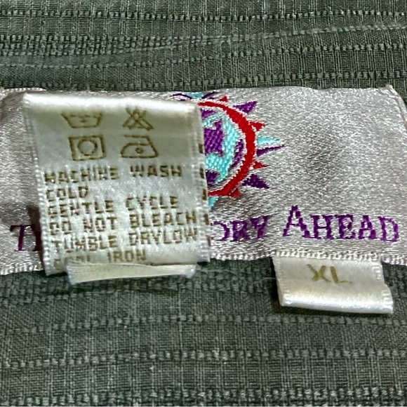 Territory Ahead silk button down shirt men XL - Picture 6 of 6